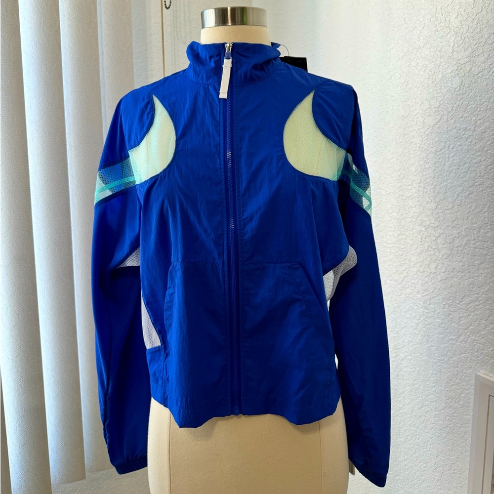Nike Women’s Jacket Size Small Blue in Color New with Tags